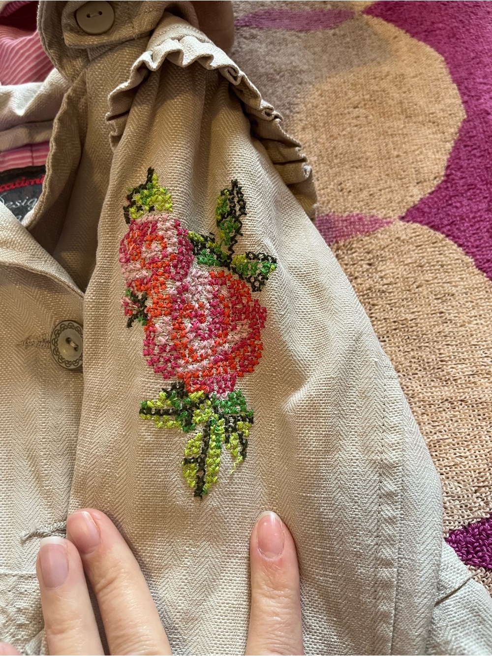 Catimini French Trench Coat with Embroidered Flowers size 2 - Picture 2 of 11
